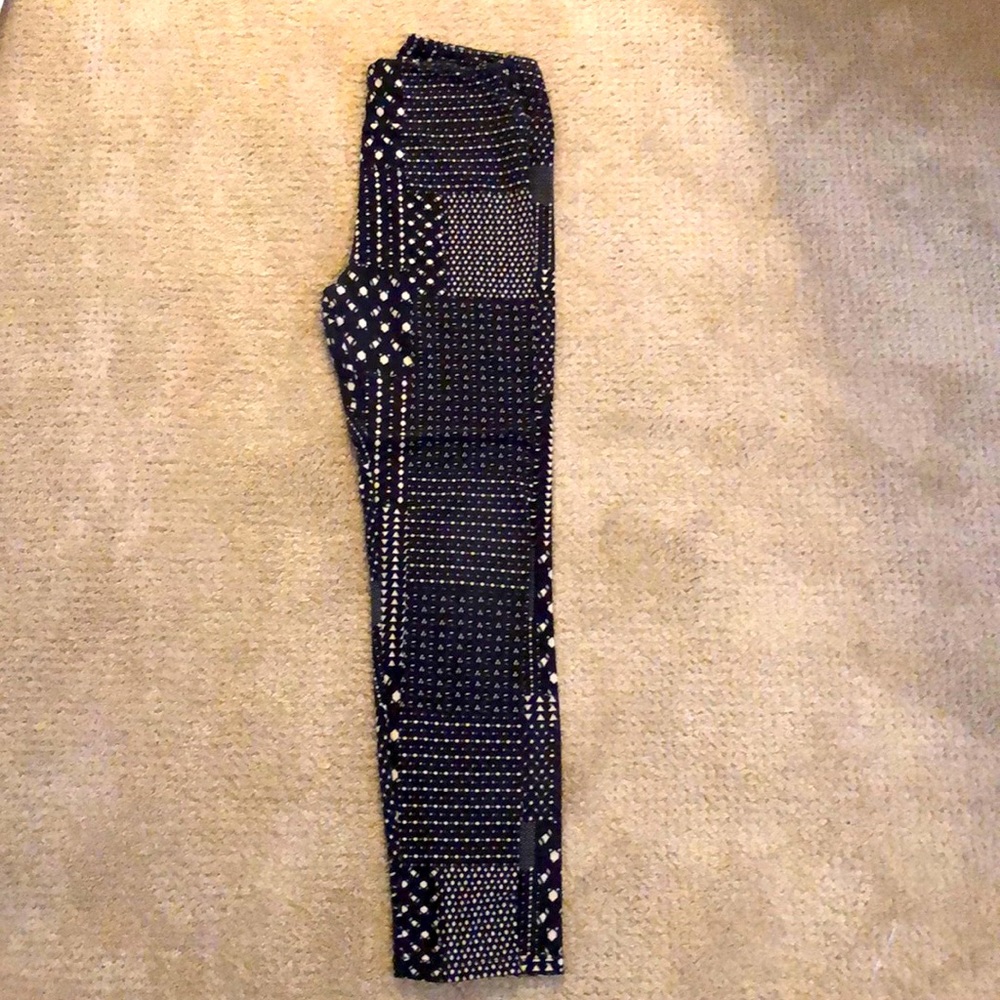 Lu Lu Roe soft leggings
